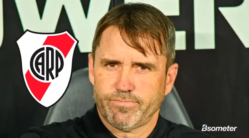 River: Coudet bajó 5 jugadores a Reserva con dos titulares