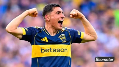 Miguel Merentiel durante un partido de Boca Juniors mientras América y Rayados siguen su situación.