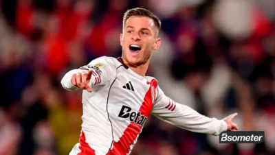 Giuliano Galoppo con la camiseta de River antes del interés de Independiente en el mercado de pases