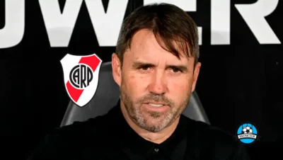 Eduardo Coudet DT de River durante partido en el Apertura 2026