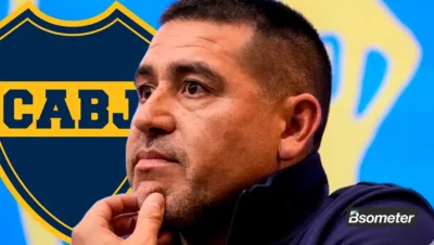 Juan Román Riquelme en Boca Juniors durante la búsqueda del nuevo entrenador tras la salida de Claudio Úbeda